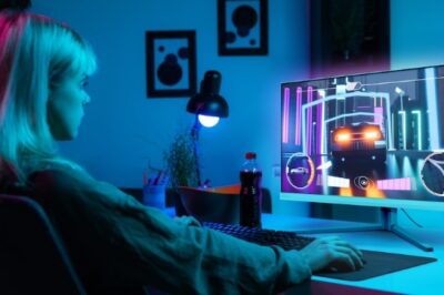 Philips Evnia 27M2N5901A: un monitor de gaming echipat cu Ambiglow, conectivitate inteligentă și mod dual de funcționare